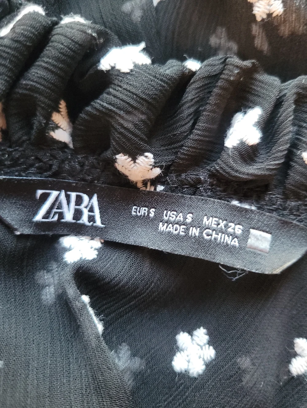Zara Sheer Embroidered Blouse Small Black Floral Mesh Ruffle Neck Peplum Top - Picture 10 of 10